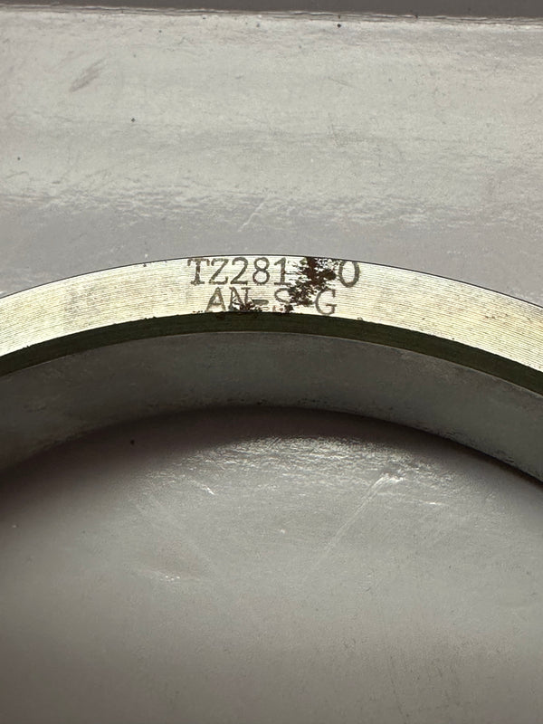 Komatsu Spacer TZ2813 Spacer