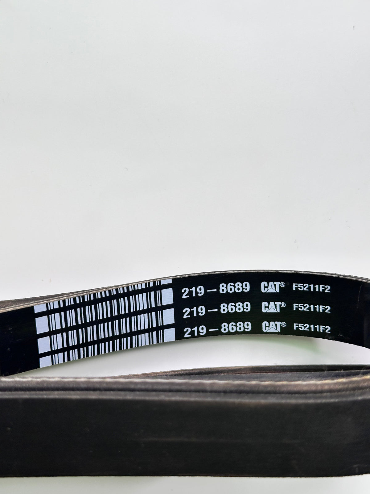 CAT 219-8689 Genuine Ribbed Belt — 2555mm