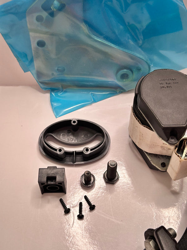 Navistar International 2597700C1 Seat Belt Assembly