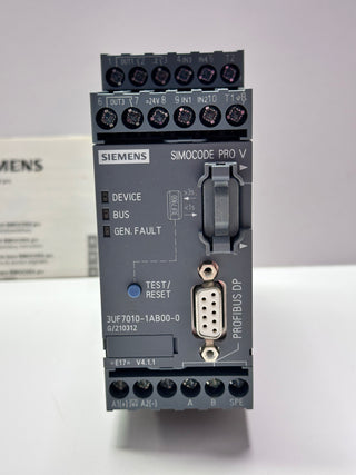 Siemens 3UF7010-1AB00-0 2.6W Communication Module, 24V, 6A, 120V