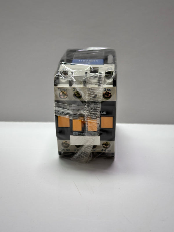 Telemecanique CA2-DN22-F5 Control Relay 023462 110V