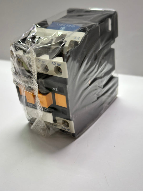 Telemecanique CA2-DN22-F5 Control Relay 023462 110V