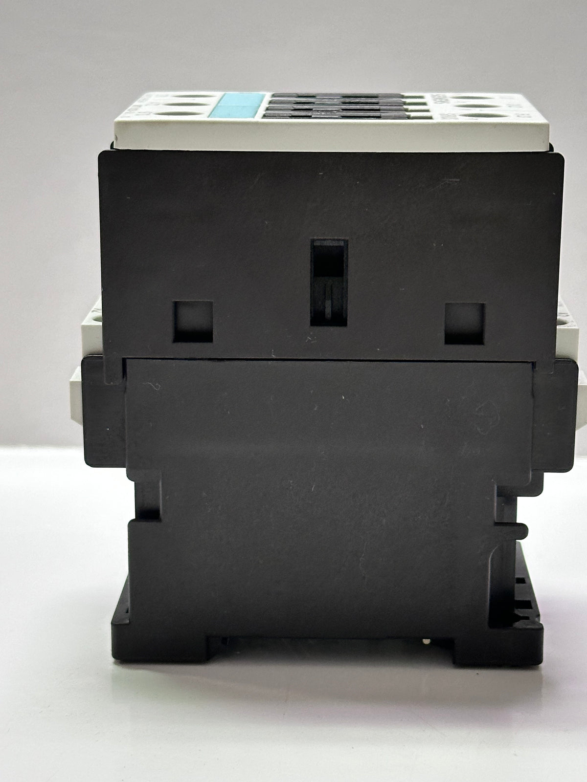 Siemens 3RT1025-1AF00 Power Contactor — 17A, 110V AC Coil