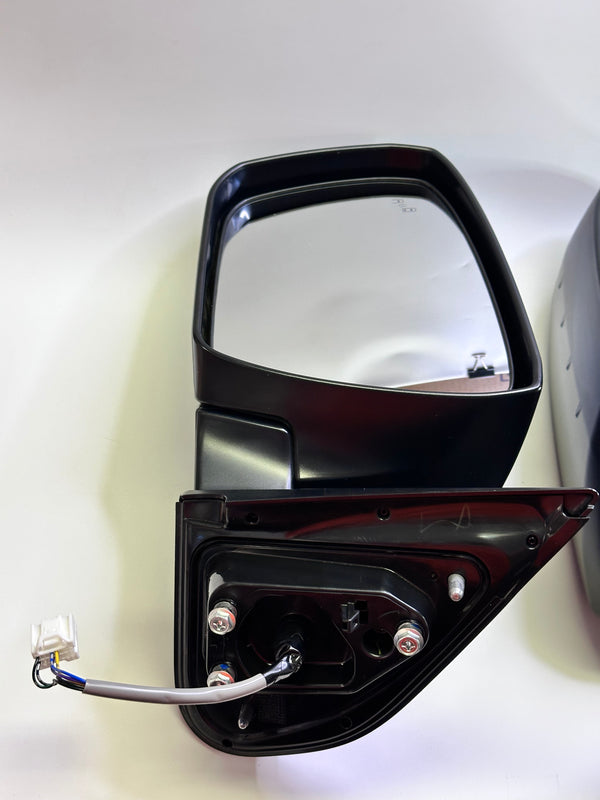 Isuzu 755182300 Side Mirror, Set of 2 for D-Max SX