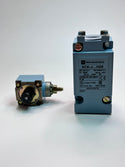 ZCKJ11H29 XC Series Limit Switch 240V, 10A + ZCK E06