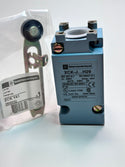 ZCKJ11H29 XC Series Limit Switch 240V, 10A + ZCK E06