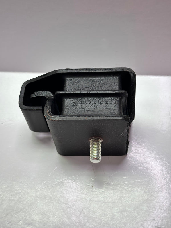 Komatsu 20S-01-71311 Cushion, Rubber