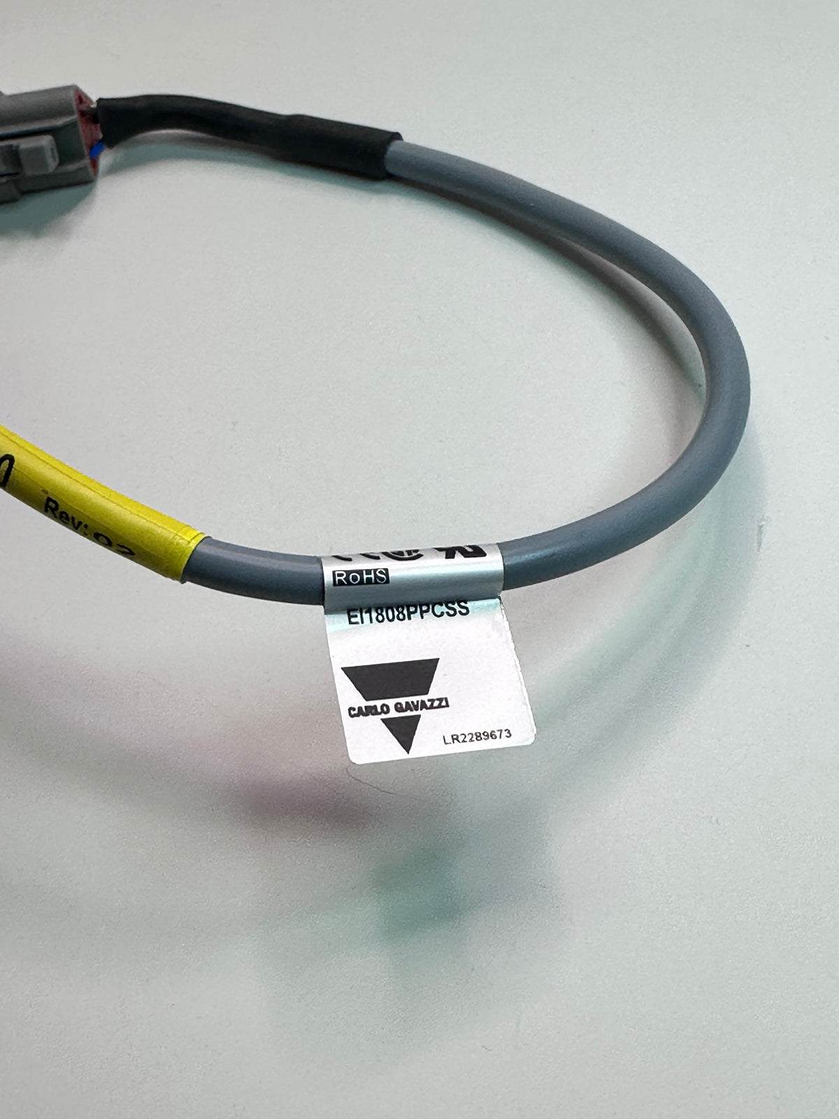 Carlo Gavazzi EI1808PPCSS Inductive Proximity Switch – M18, PNP NC