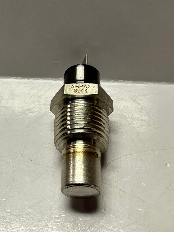 Cummins 309067201 Onan High Water Temp Switch Mining & Industrial