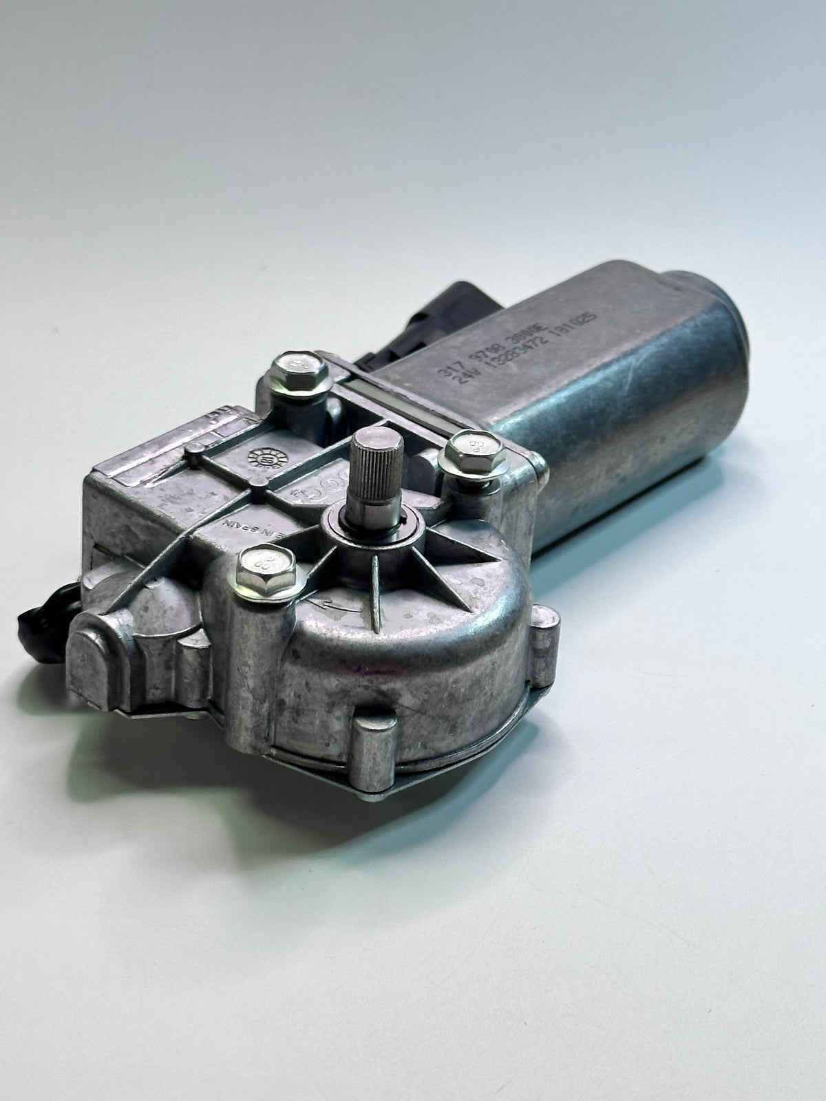 DOGA 317.9708.30.0E Wiper Gearmotor, 24 V DC — Epiroc 6060003054