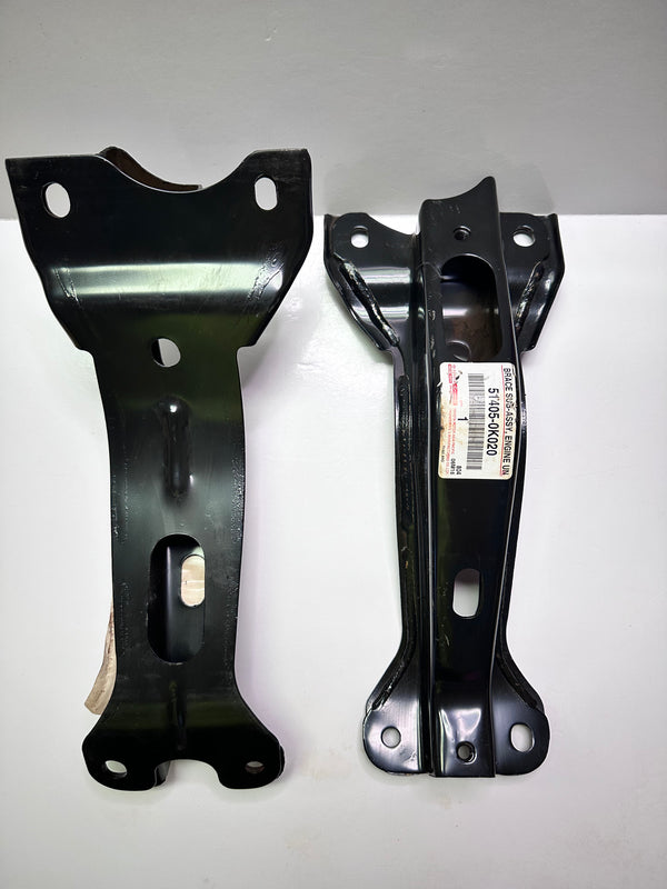 Toyota 51405-0K020 Genuine Front Brace Sub-Assy