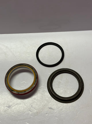 Cummins 3804899 Front seal Kit