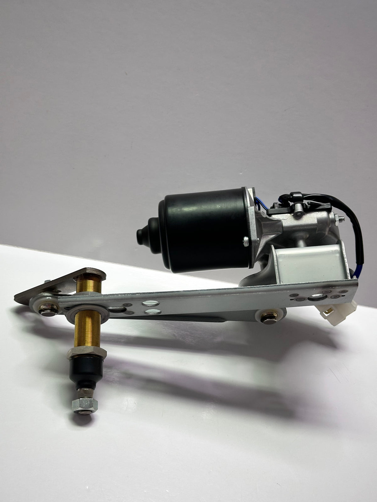 Hitachi 4186354 Excavator Wiper Motor — 24 V