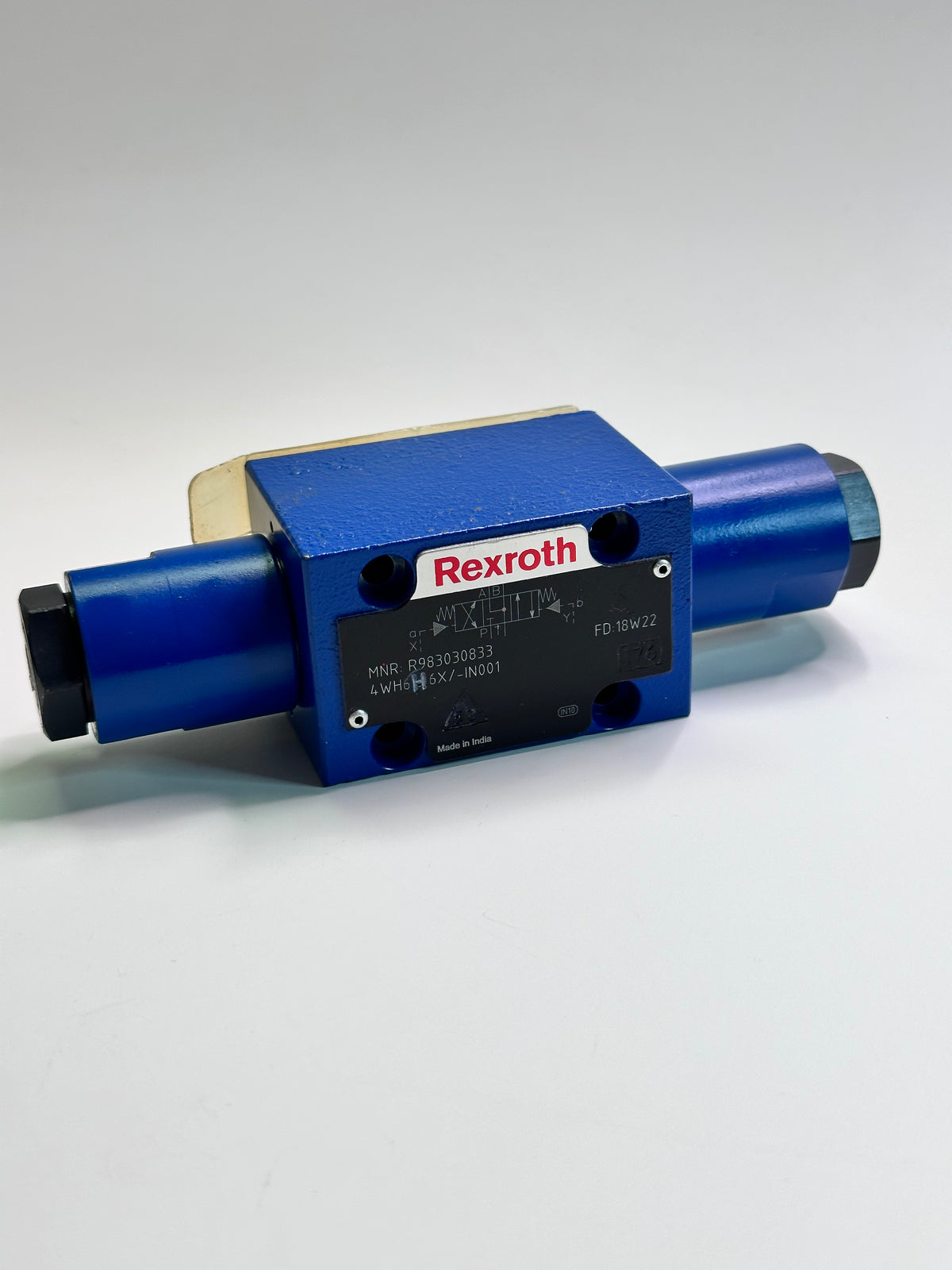 Rexroth R983030833 4WH6 H 6X-IN001 Directional Spool Valve