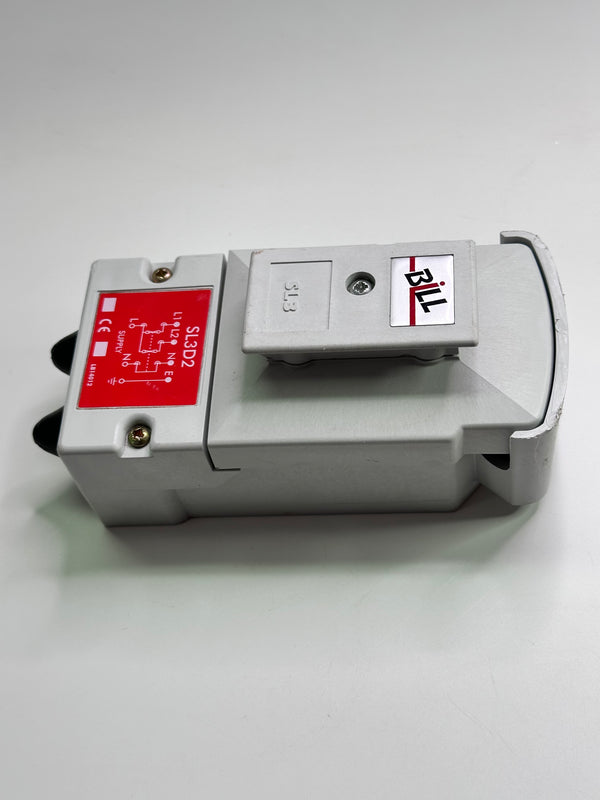 Eaton BILL SL3 D2 Street Light Cut-out, double pole, two fuses.