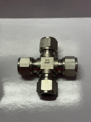 Hoke 8C316 Union Cross Fitting, box of