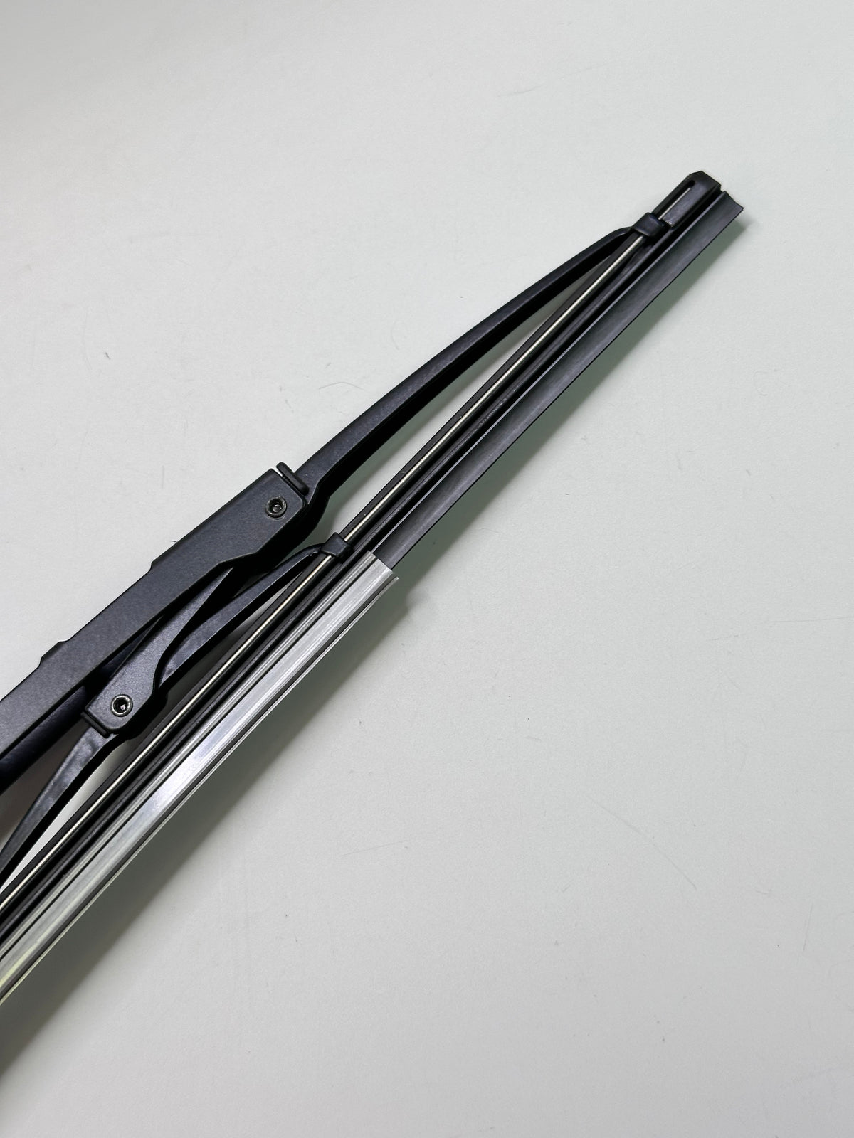 6060 0030 55 Genuine Epiroc Wiper Blade, AM, 450mm