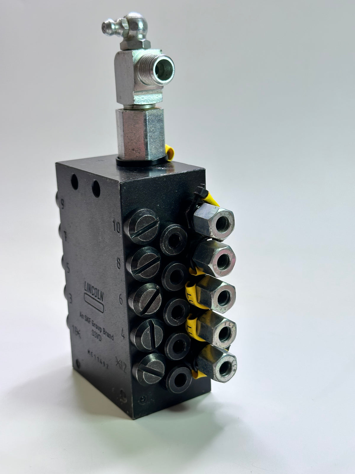 Lincoln SSVD Lubrication Metering Device, 10 Port