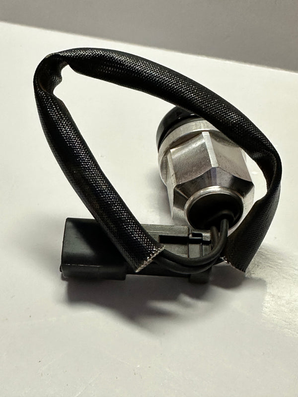 Caterpillar CAT 391-7125 Bypass Filter Switch
