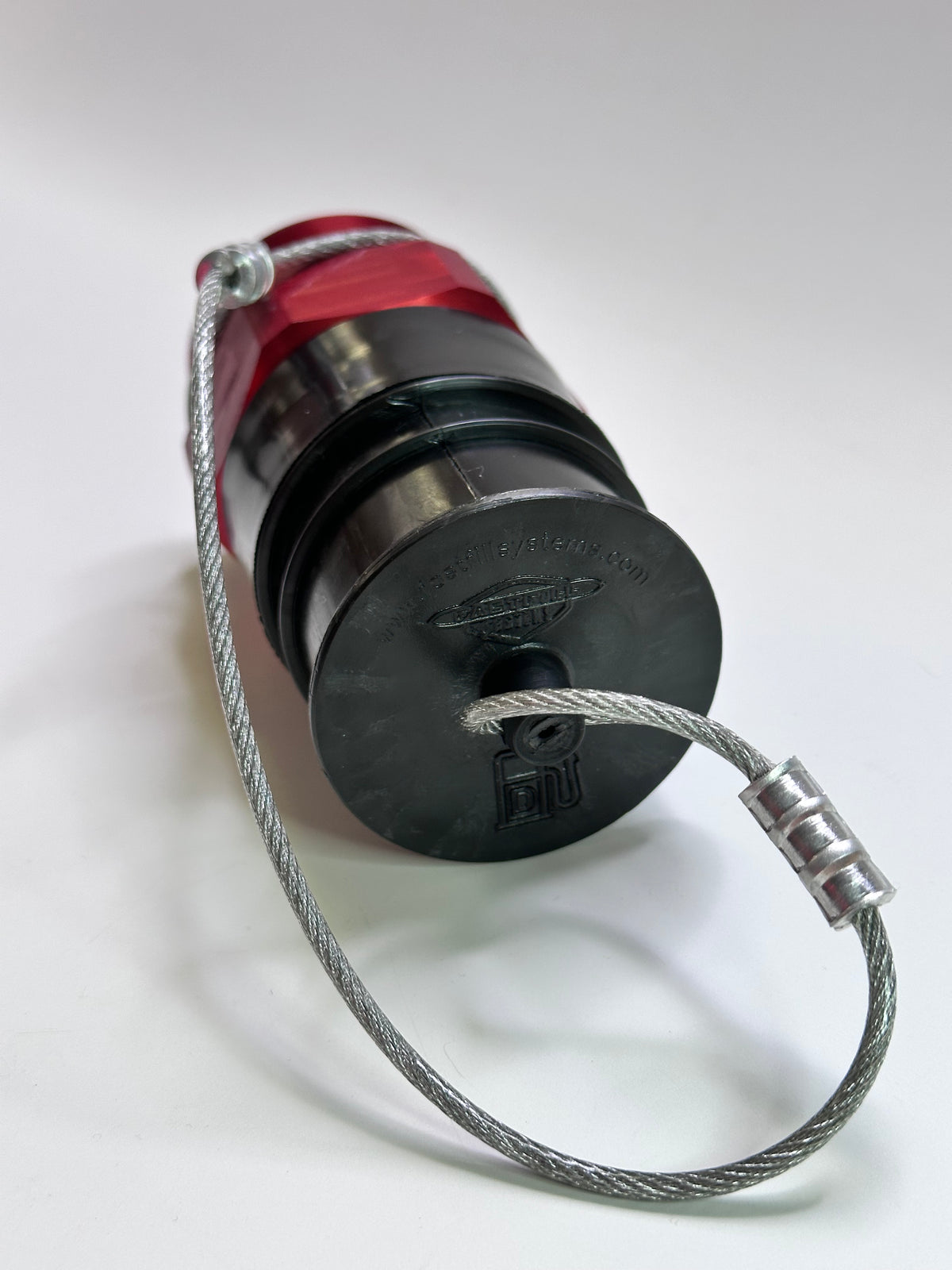 R150Ac-A Aluminum Fuel Receiver with Cap – Black Poppet