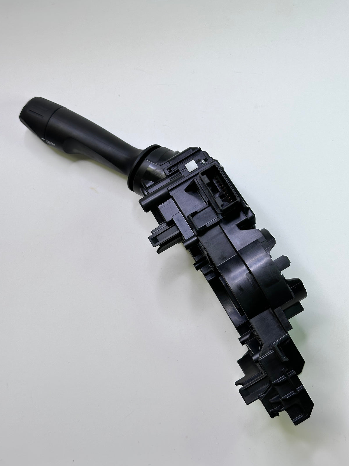 Toyota 84140-0K600 Genuine Hilux Headlight Combination Switch