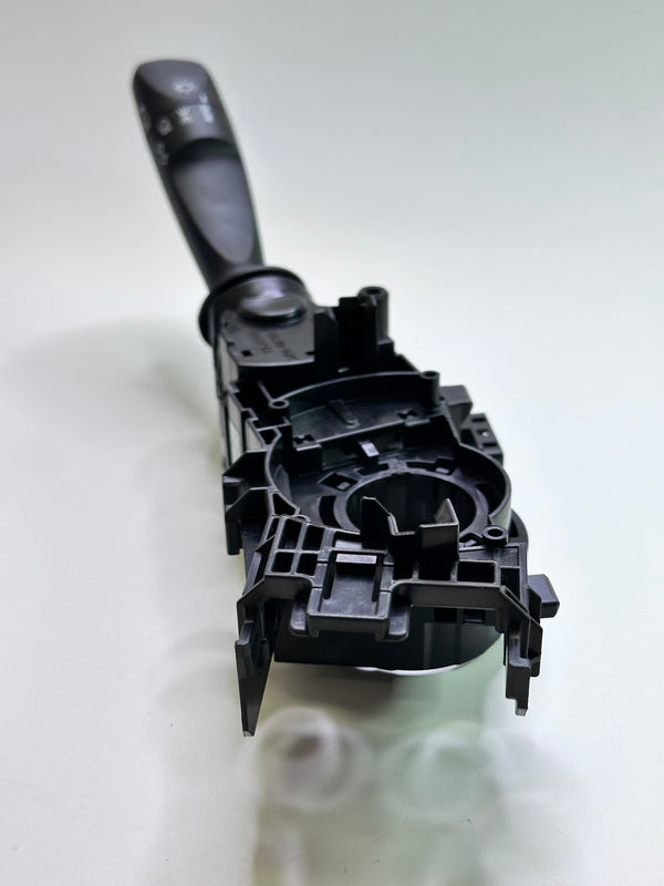Toyota 84140-0K600 Genuine Hilux Headlight Combination Switch