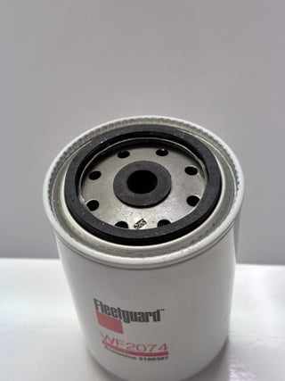 Fleetguard WF2074 Coolant Filter Cummins 3100307