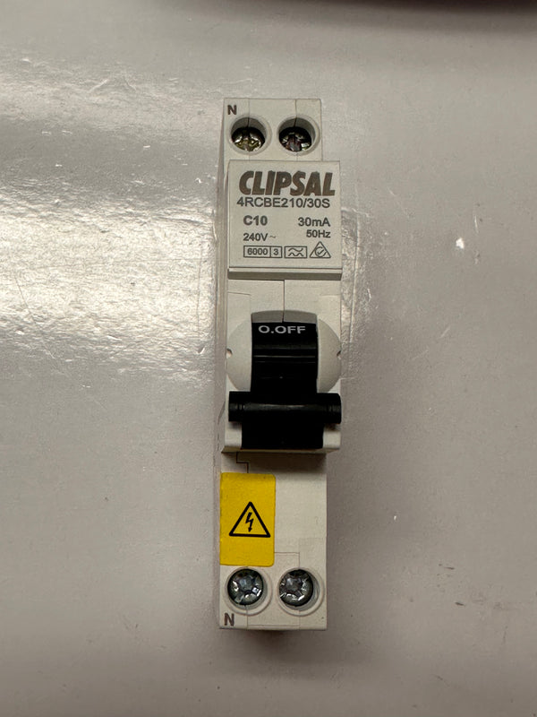 CLIPSAL MAX4 4RCBE210/30S  RCBO Slim