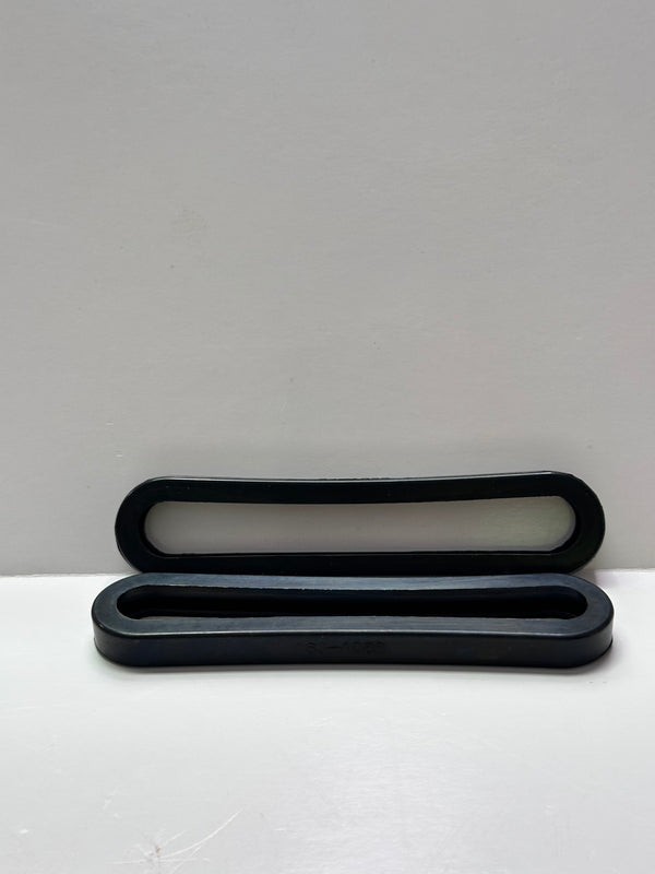 Caterpillar CAT 6J-1080 19mm Inner Dia. Oval Shaped Rubber Grommet