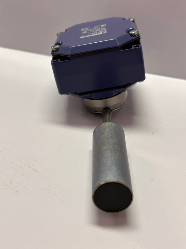 Telemecanique XCRT115 OsiSense XC Series Lever Limit Switch