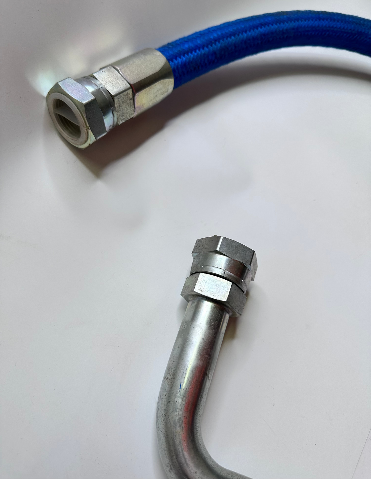 Hino S4441-06010 Oil Hose Assembly