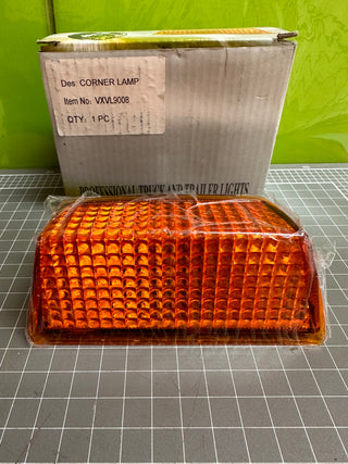 VXVL9008 Corner Lamp, Series 2 LH, Amber Indicator for Volvo