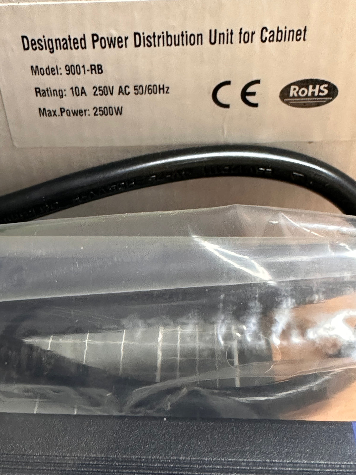 Racktech 9001-RB 1RU 5-Way 10A Horizontal Power Rail — New in Box
