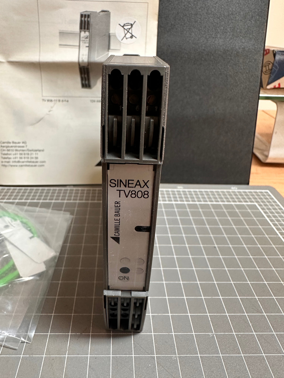 Camille Bauer SINEAX TV808-11 Isolating Amplifier, 24-60 VAC/DC