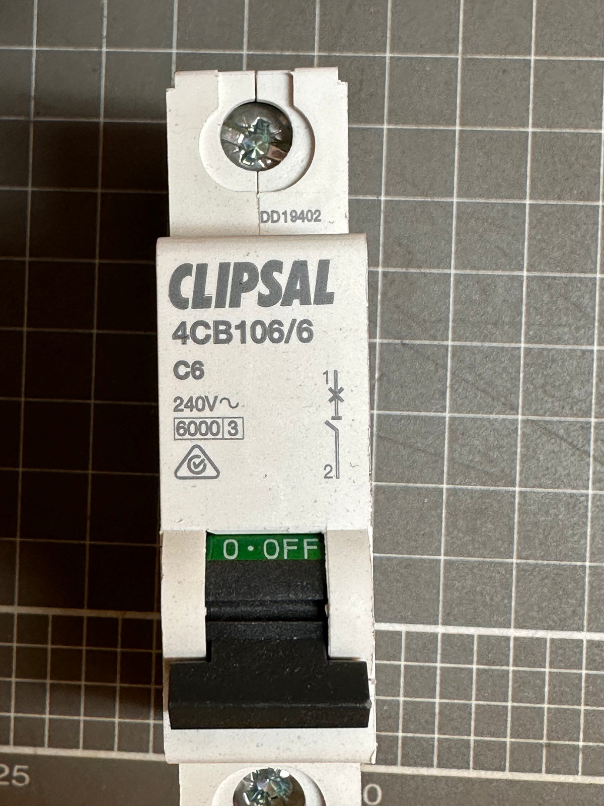 Clipsal 4CB106/6 Max 4 Miniature Circuit Breakers — Box of 7