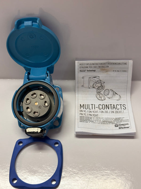 Multi-Contact connector 09P4061 Socket Outlet, Female