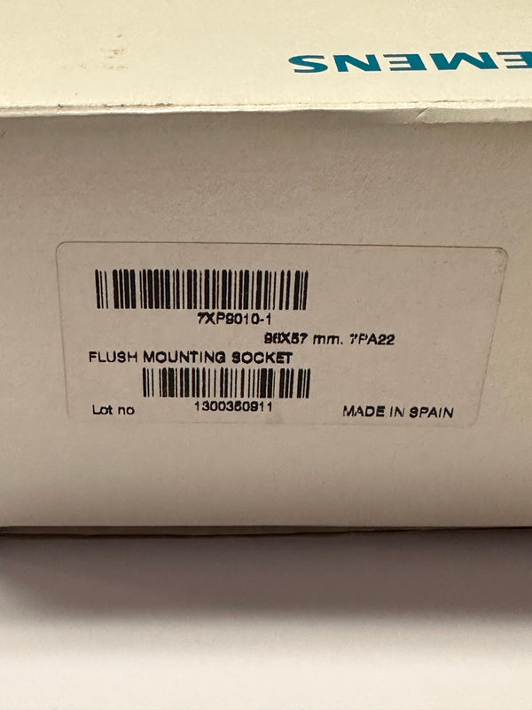 SIEMENS 7XP9010-1 Flush Mounting Socket