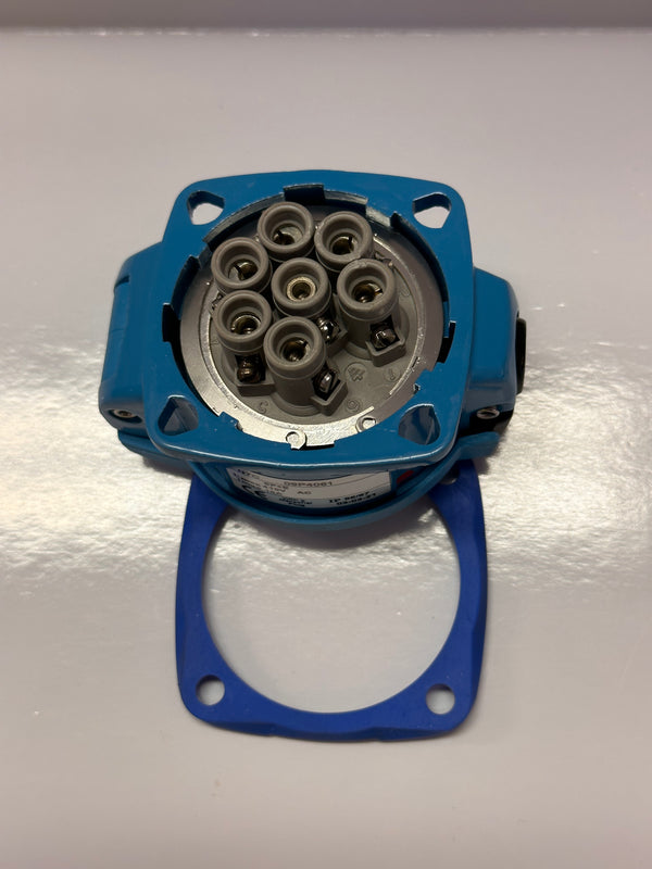 Multi-Contact connector 09P4061 Socket Outlet, Female