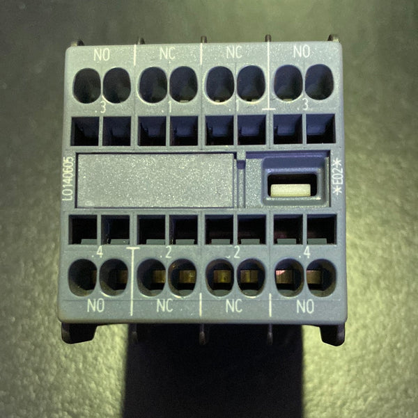 SIEMENS 3RH2911-2FA22 Auxillary Switch Box