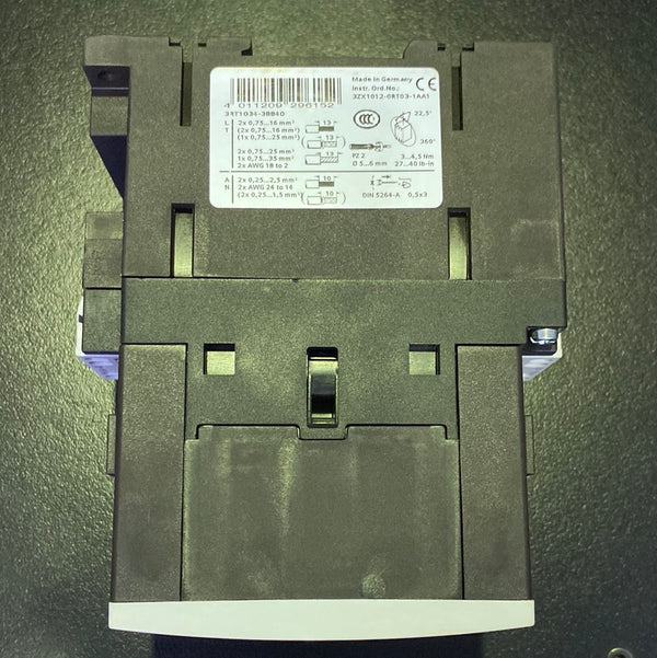 SIEMENS SIRIUS 3RT1034-3BB40 Power Contactor