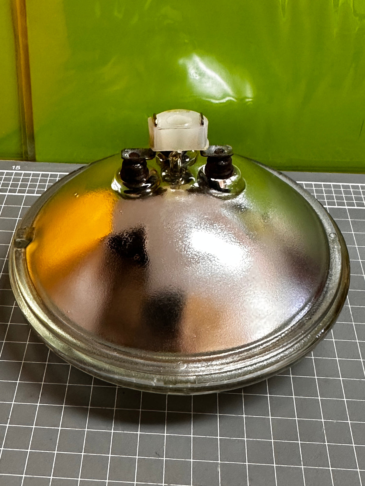 CAT 9W-1281 Flood Lamp — 24V 60W H4578