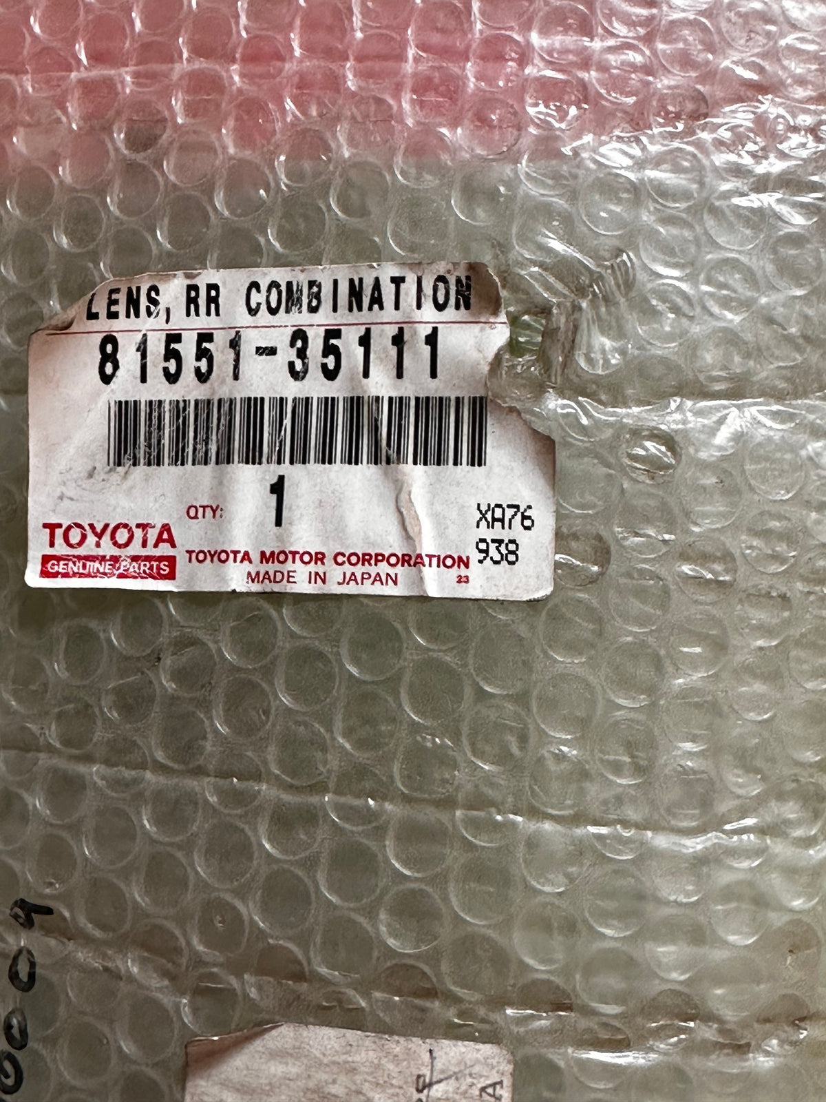 Genuine Toyota 81551-35111 Rear Combination Lamp Lens – Small Scratch