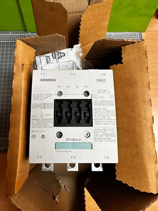SIEMENS 3RT1056-6LA06 Power Contactor