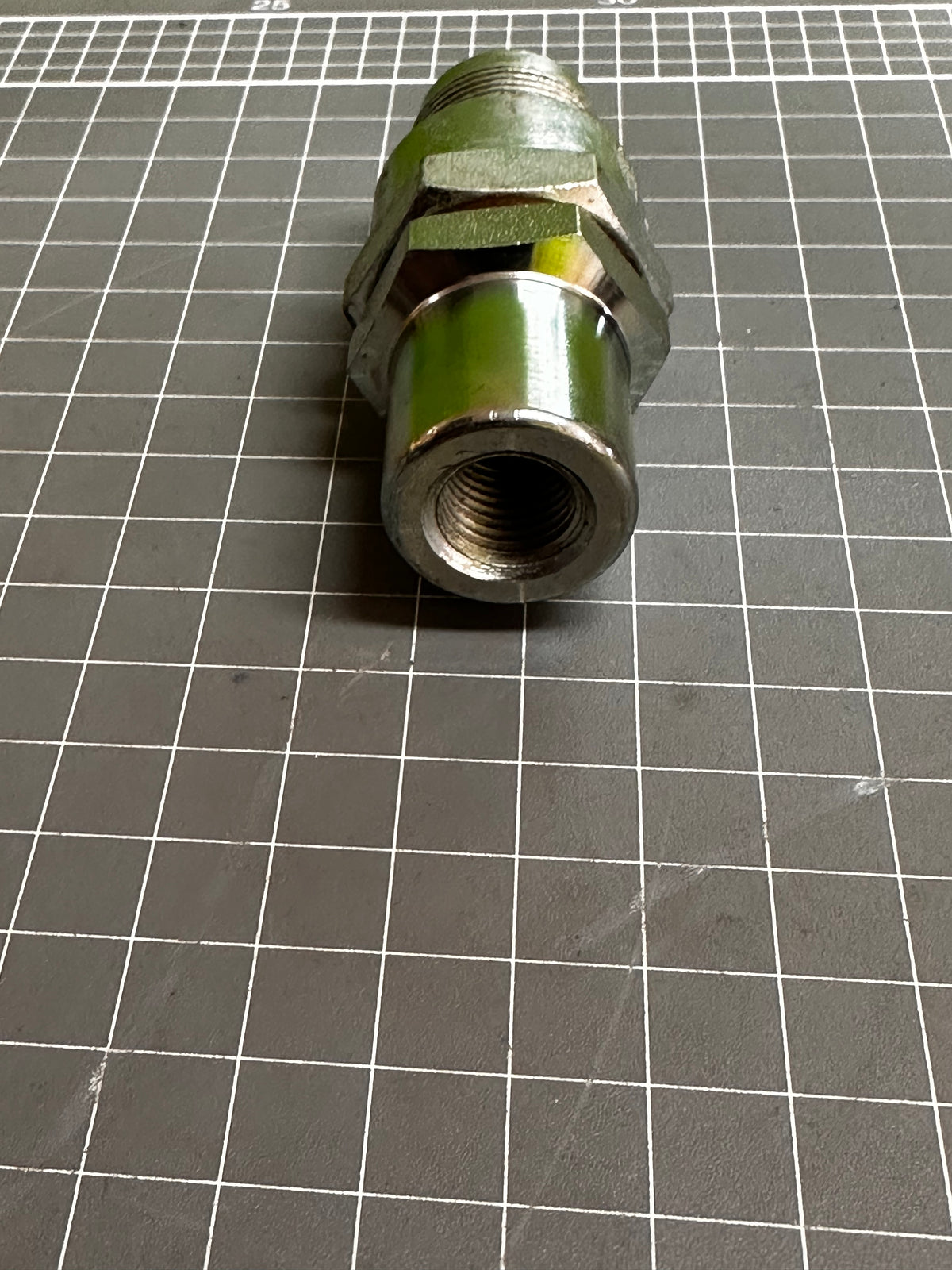CAT 8X-2321 Steel Check Valve — 7/8-18 UNS / 1/4-18 NPTF