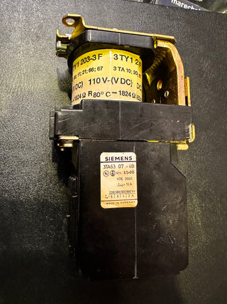 SIEMENS 3TA63 07-4B Contact