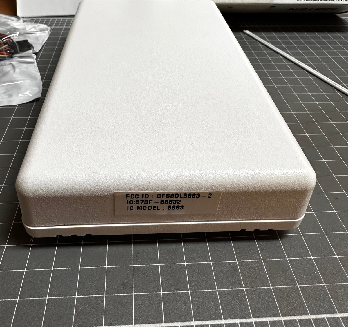 Honeywell 5883H Maximum Zone 5800 Series Wireless Transceiver, High Encryption
