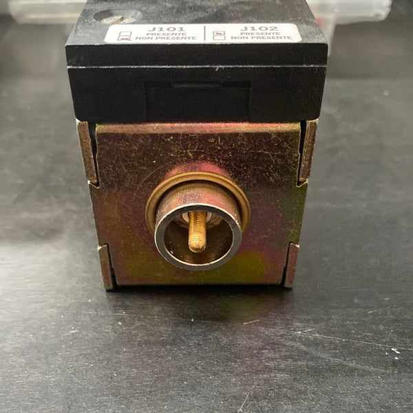 ABB SACE 1SDA038296R1 24V, Shunt Closing Release Supply Voltage 24V DC E1/6