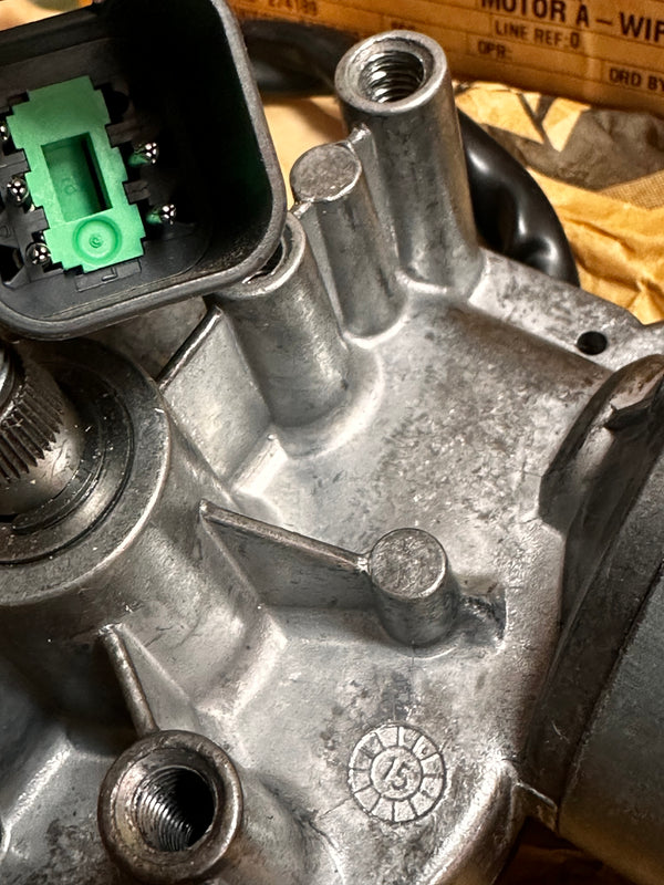 CAT 135-0611 Motor A-Wipe