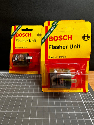 Bosch 3 Pin Flasher Relay Unit 24V, 15A, P243