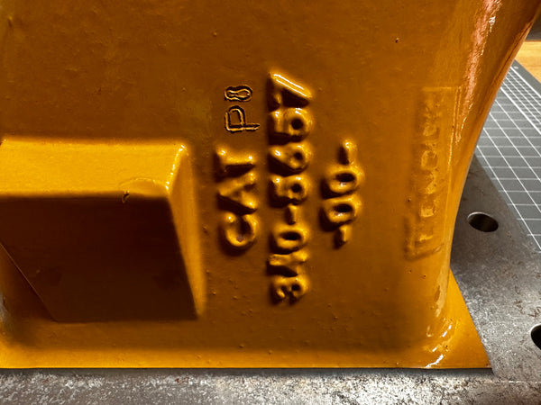 CAT 340-5657 Bonnet-oil Cooler